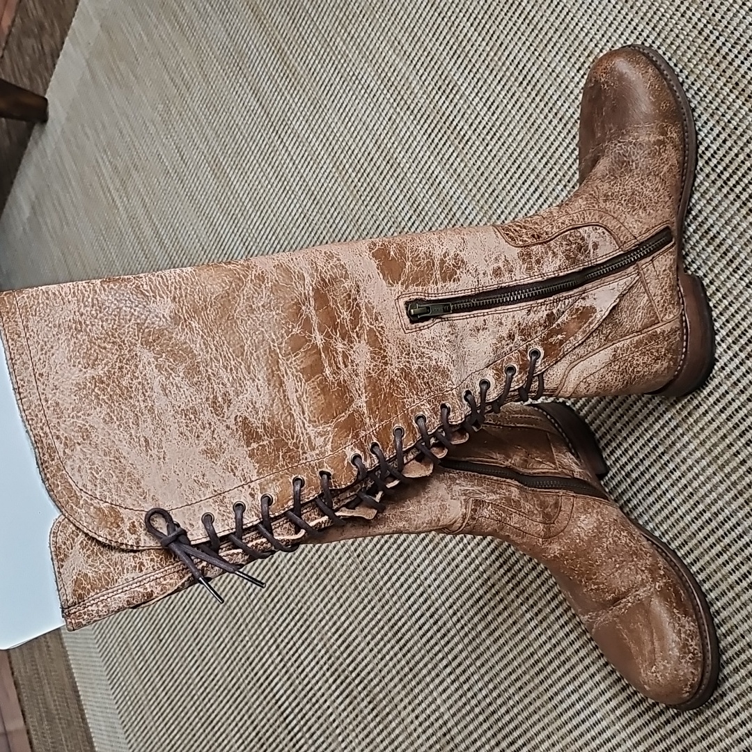 Bed Stu Surrey Boots